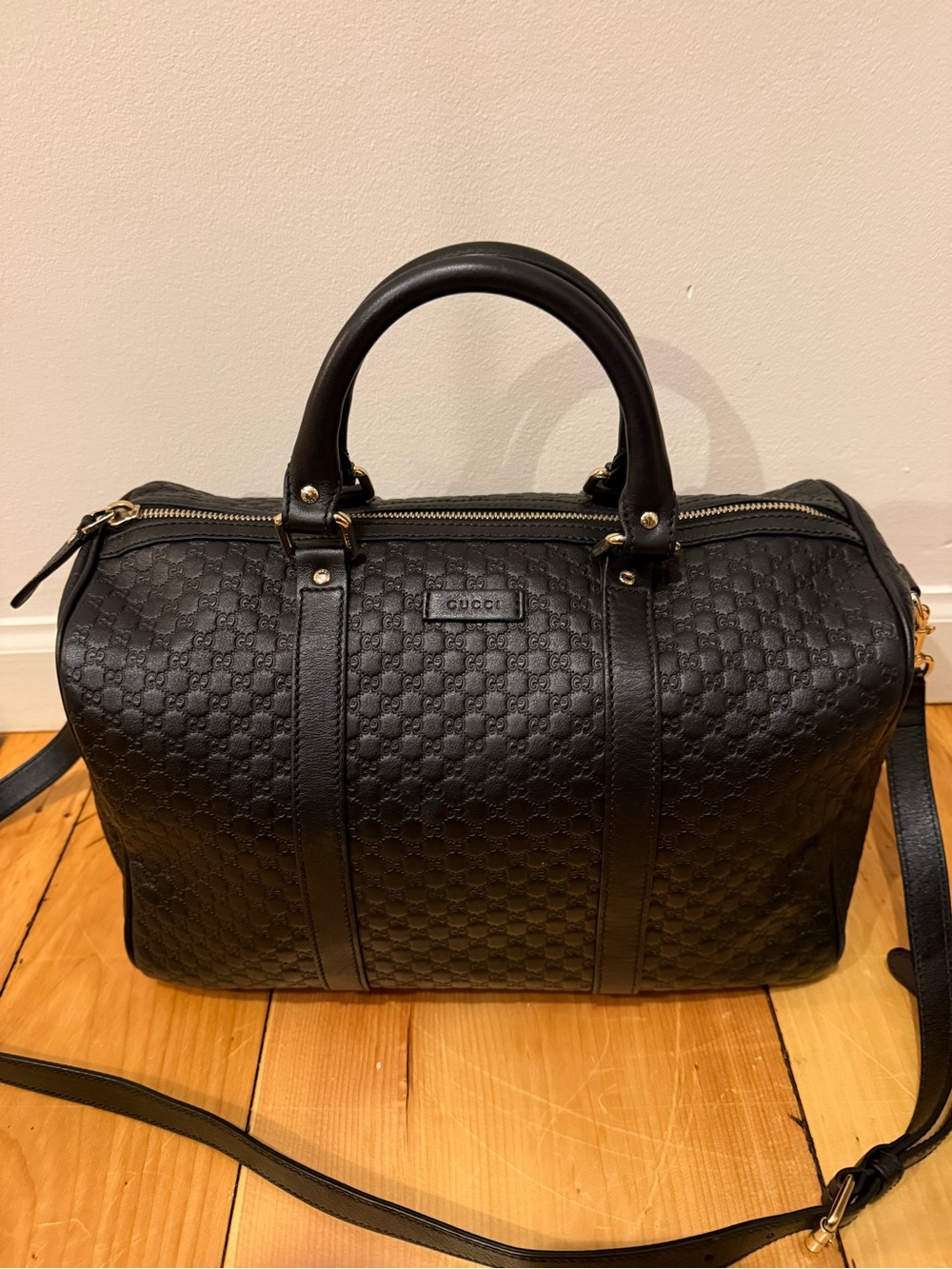 Gucci Microguccissima Boston bag with top handles and detachable shoulder strap. - Picture 4 of 16